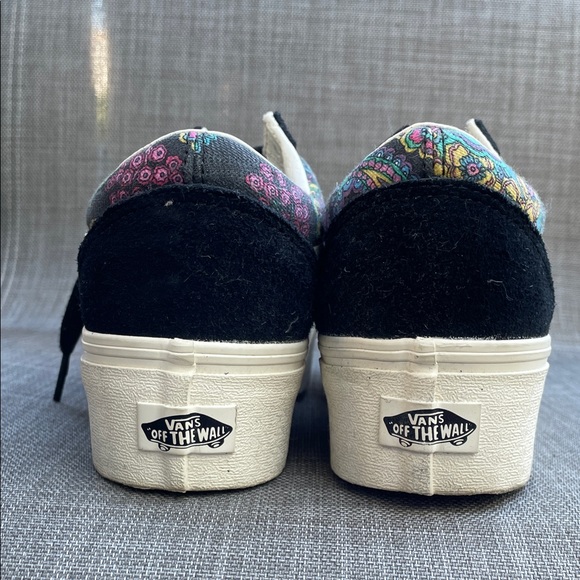 Vans Women's Black and Multicolor Sneakers - Picture 3 of 7